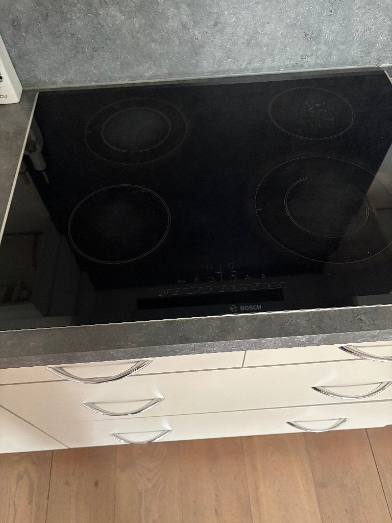 Keramische kookplaat, 4 zones de cuisson, Encastré, Enlèvement, Utilisé