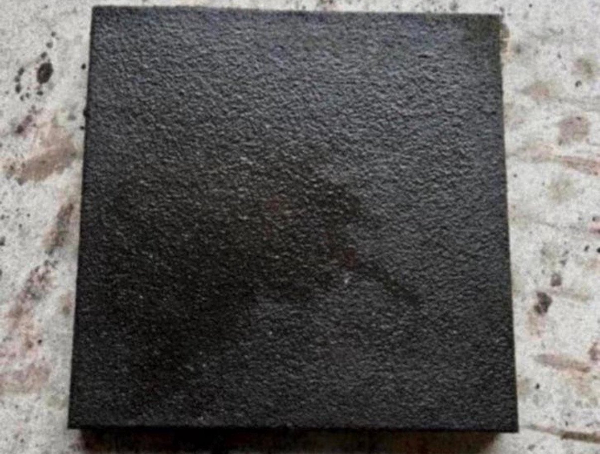 Rubberen tegels 50x50x4,5 speeltoestel stal ed ruim 25m2, Ophalen, Gebruikt, Rubber, 10 m² of meer