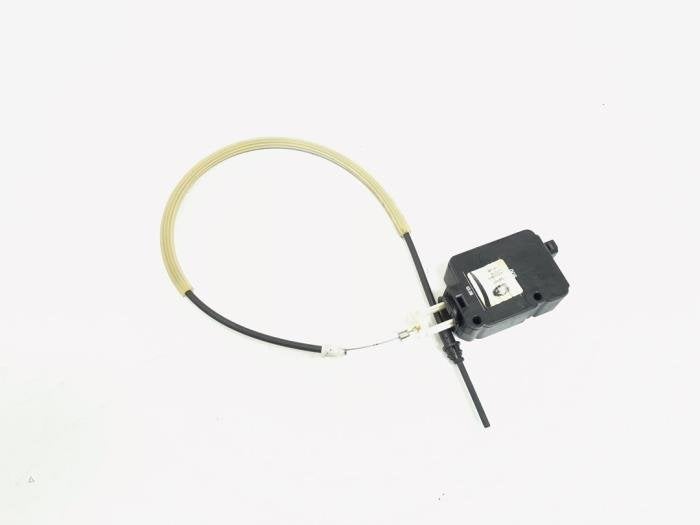 Moteur de verrouillage clapet réservoir d'un Landrover Rang, Land Rover, -, 3 mois de garantie, Utilisé