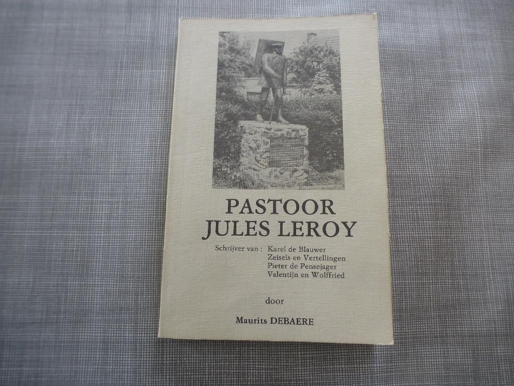 Pastoor Jules Leroy (Haringe - Veurne), Ophalen of Verzenden, Maurits Debaere, 20e eeuw of later, Gelezen
