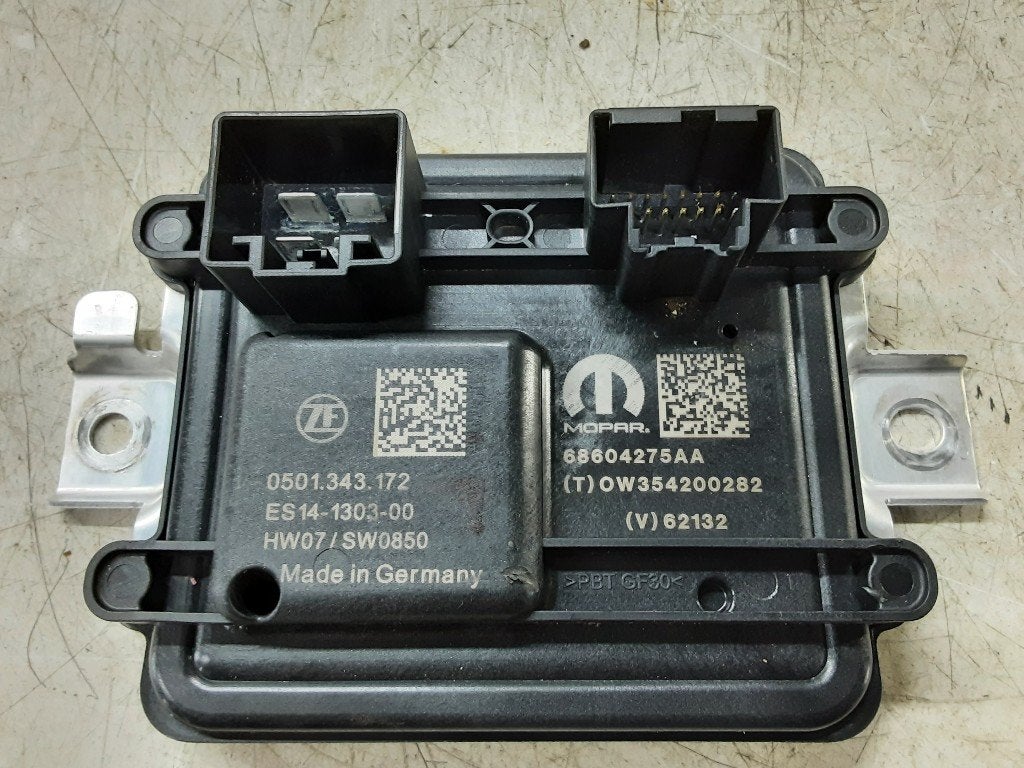 COMPUTER Jeep Grand Cherokee L (WL) (01-2021/-) (68604275AA), Jeep, Gebruikt, Mevr. I. Hauben, Rue de l'Espoir 34 34
4030  GRIVEGNÉE, BE