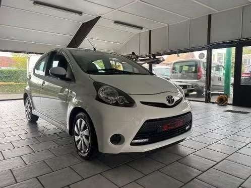toyota aygo 1.0 i /51000 km/5 deurs/airco/CAR PASS /garantie, Auto's, Voorwielaandrijving, Stof, Wit, Handgeschakeld