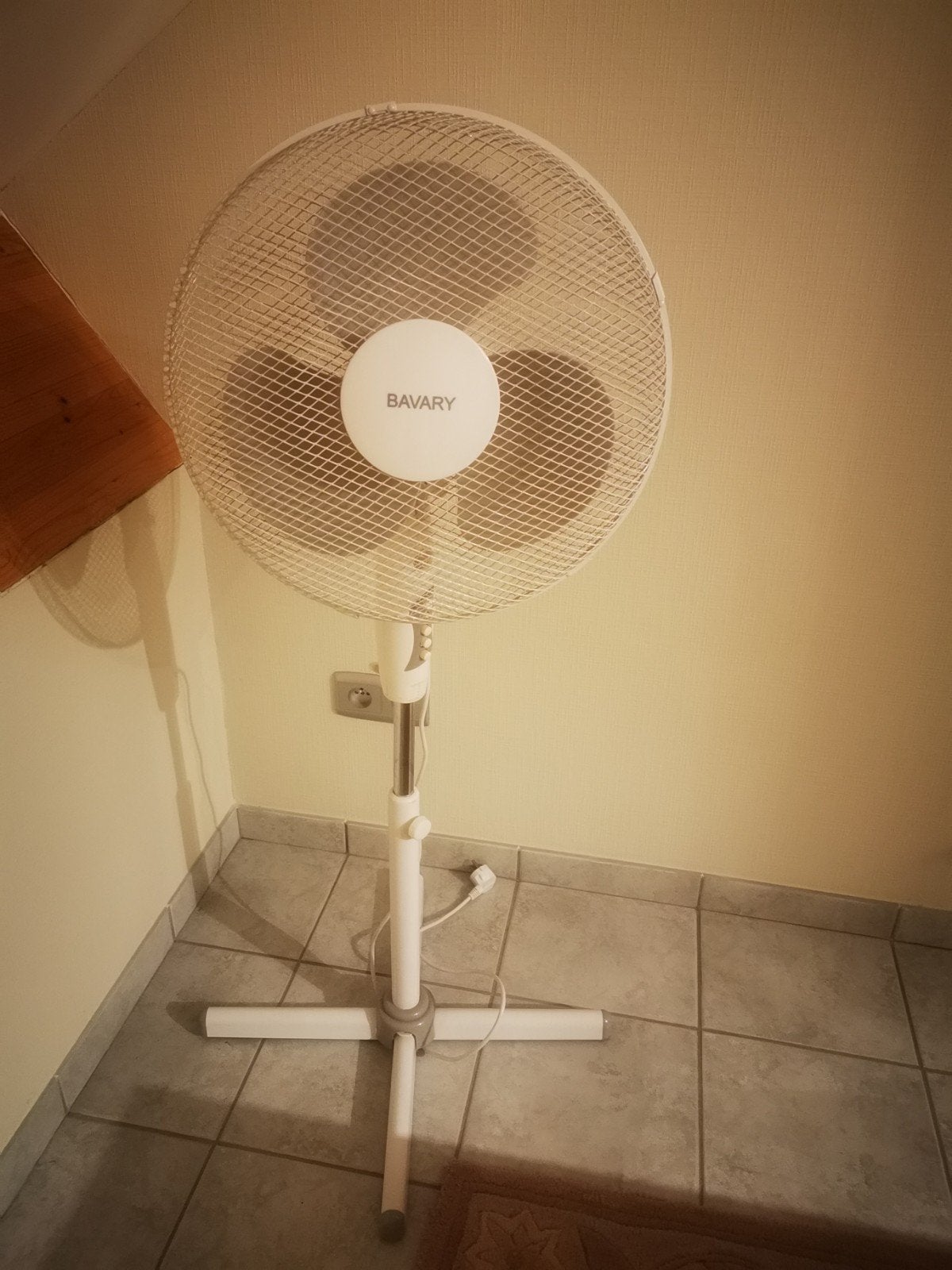 ventilator  Bavary op voet,amper gebruikt ,4snelheden, Ophalen
