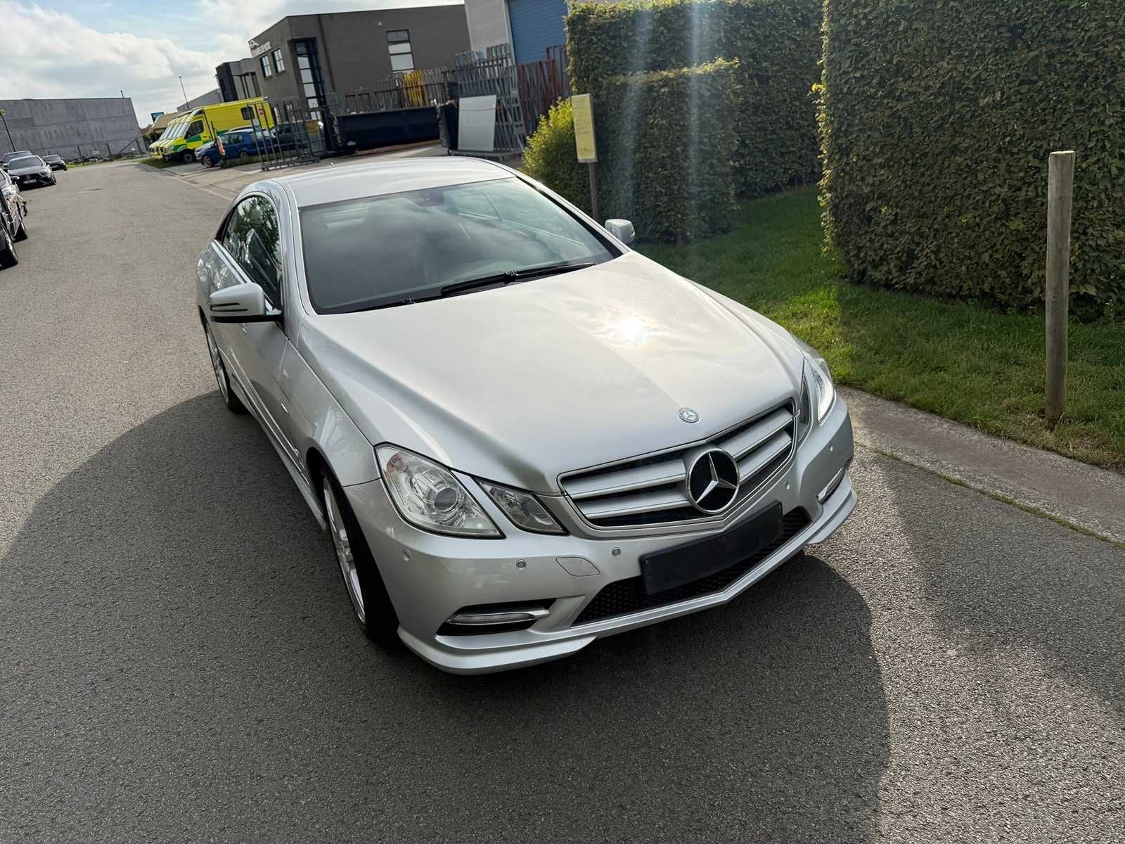 MERCEDES - 2012 - E220 CDI - COUPÉ - Voiture, Autos, Euro 5, Achat, Entreprise, Autre carrosserie