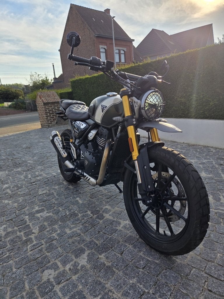 motor triumph scrambler 400 perfecte staat, slechts 2400 km, Motoren, 400 cc, Gebruikt, Particulier, 1 cilinder