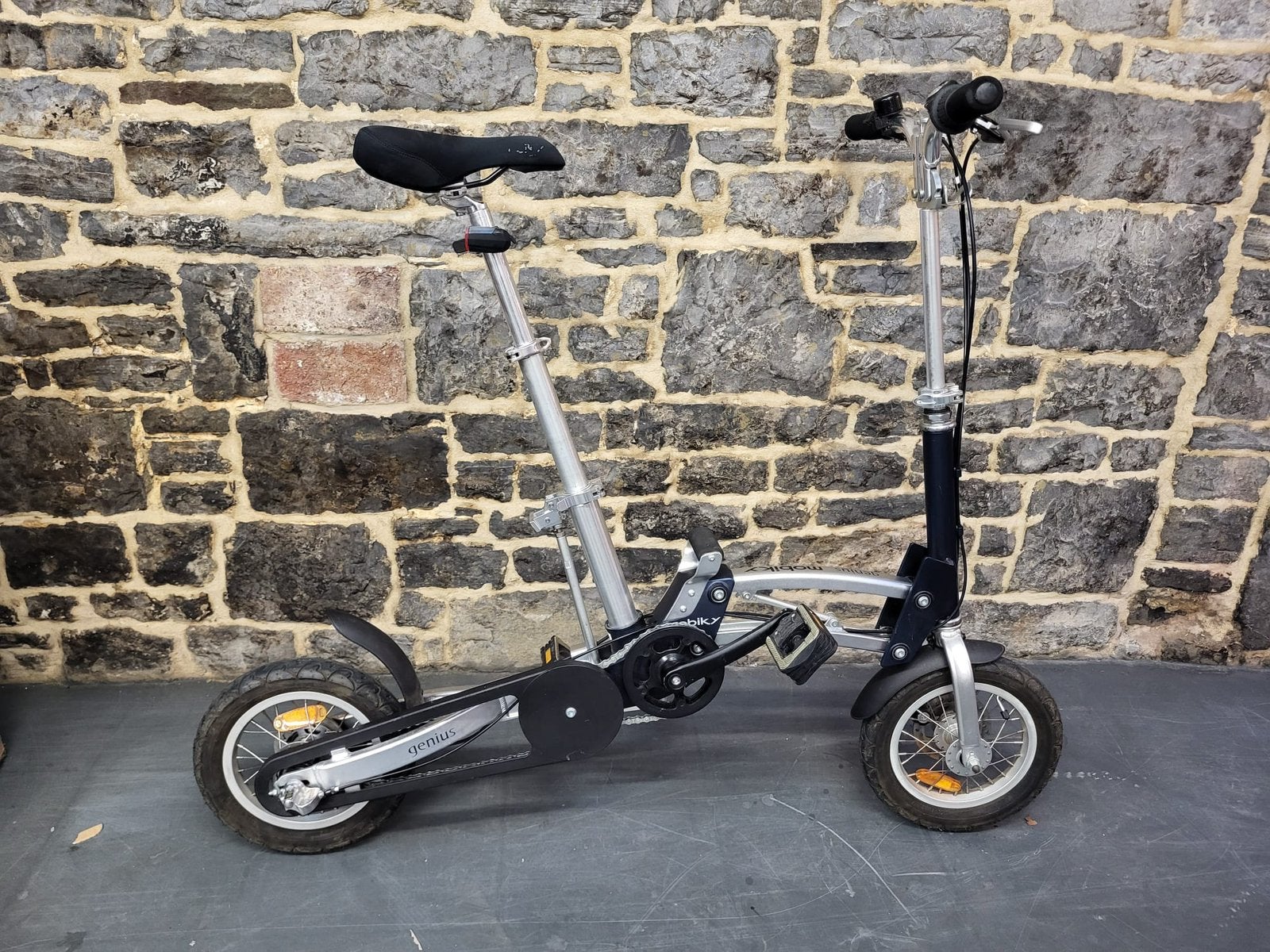 Velo Pliable Mobiky Genius, Enlèvement, Comme neuf