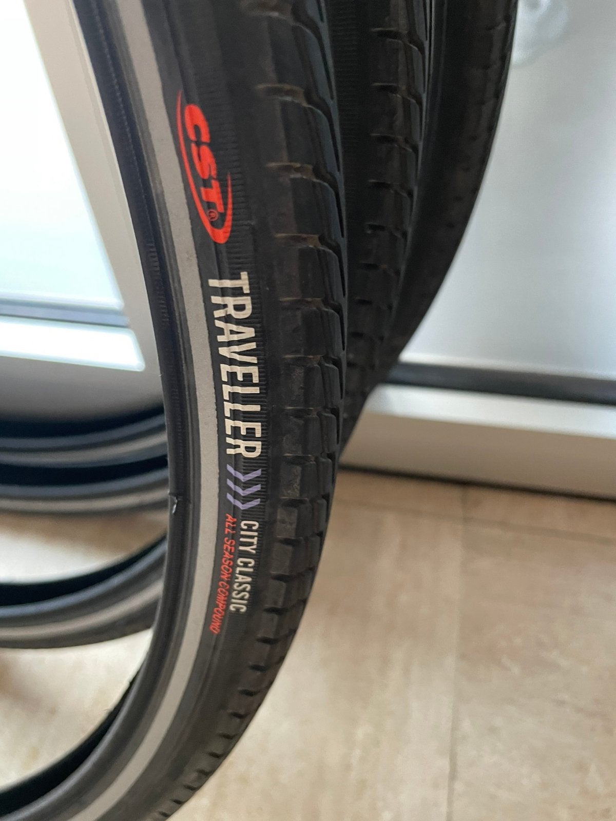 Pneus velo Taille 700x38c - prix 2 pneus :€20, Ophalen, Zo goed als nieuw, Rubber