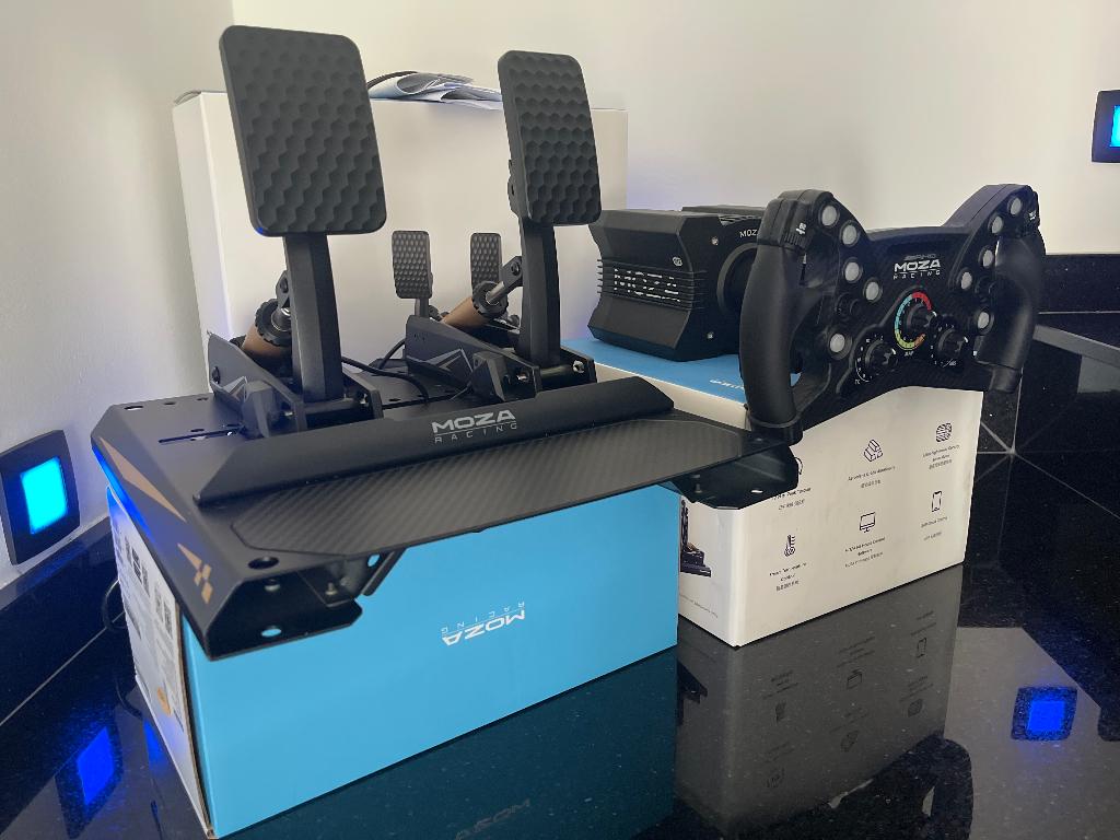 Setup Sim Racing MOZA – R12 + CRP2 + KS (Sous garantie), Informatique & Logiciels, Enlèvement, Comme neuf, Moza Racing