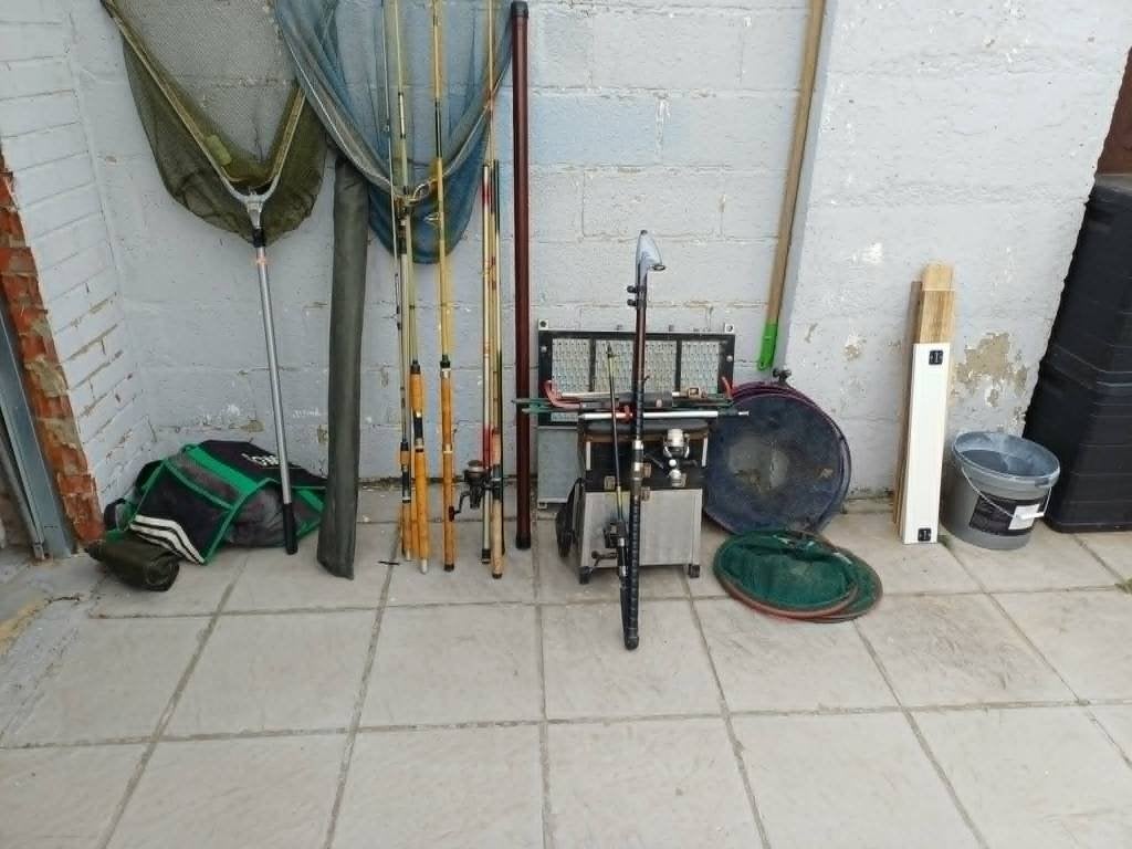 vend lot matériel de pèche de tout voir photos, Enlèvement, Utilisé, Canne à pêche complète