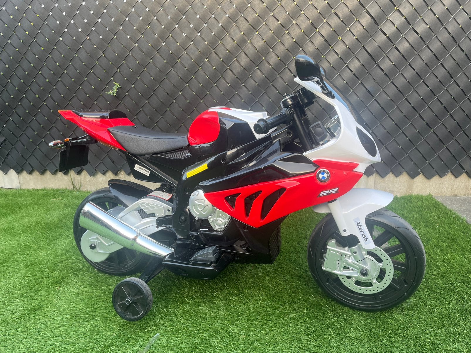 Bmw electrische moto met zijwielen, Kinderen en Baby's, Ophalen, Zo goed als nieuw