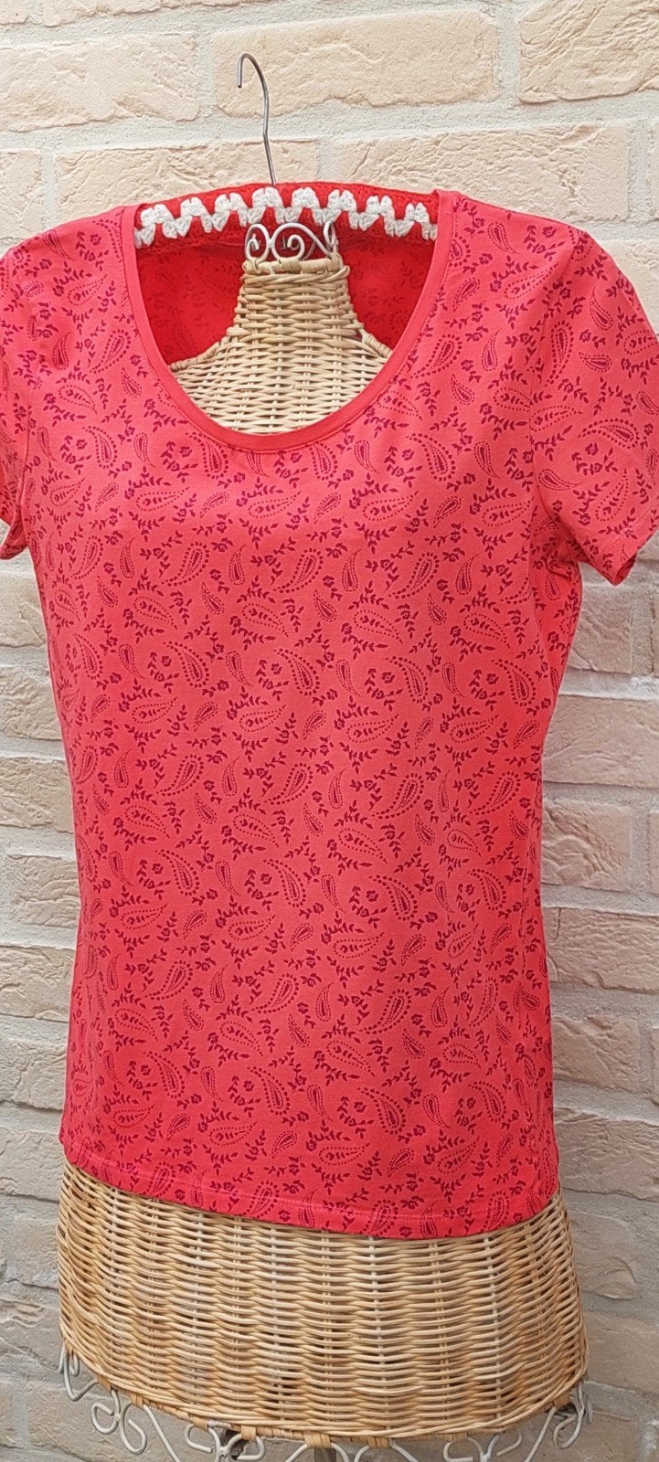 t shirt maat m c&a, Vêtements | Femmes, T-shirts, Manches courtes, Taille 38/40 (M), Enlèvement ou Envoi, Comme neuf