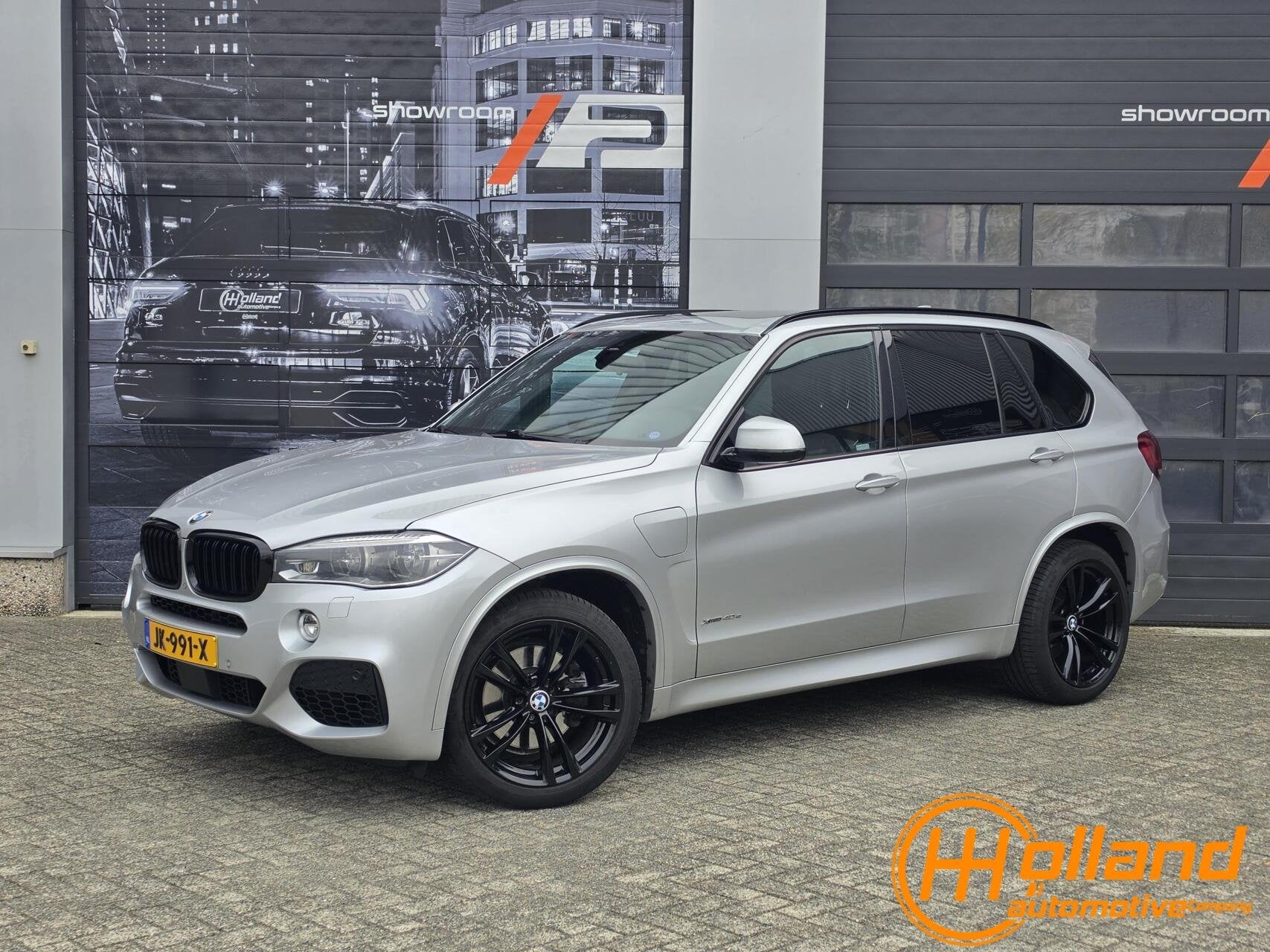 BMW X5 xDrive40e M SPORT|BOMVOL|MEMORY|PANO|HEADUP|ACC, Auto's, 230 kW, Gebruikt, 4 cilinders, 313 pk