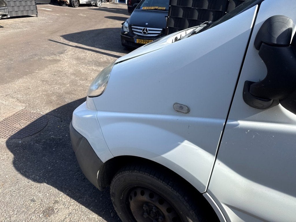 AILE AVANT GAUCHE Renault Trafic New (FL) (01-2001/06-2014), Renault, Garde-boue, Utilisé, Peter-Huppertz-Straße 5
51063  Köln, DE