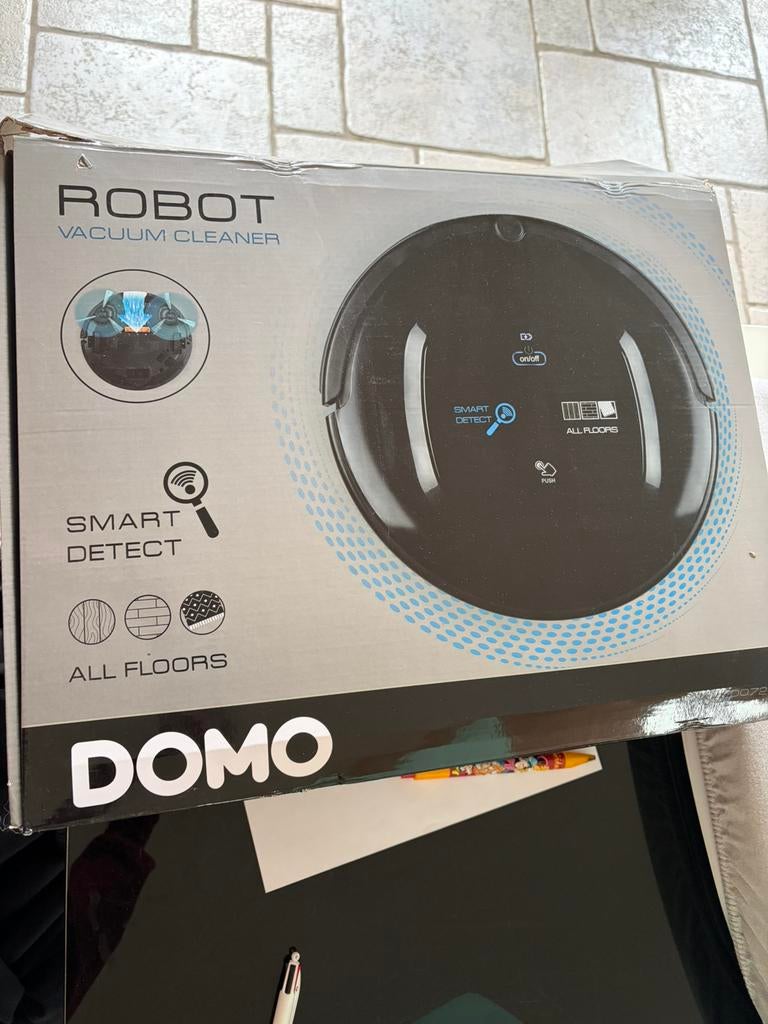 Aspirateur robot Domo, Enlèvement ou Envoi, Comme neuf, Aspirateur robot