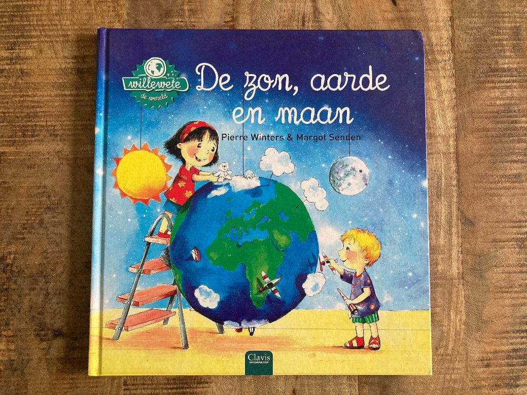 Informatief boek - Willewete: De zon, aarde en maan - Clavis, Ophalen of Verzenden, Gelezen, Willewete