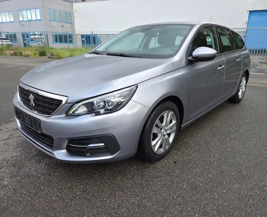 PEUGEOT 308 SW 2018 EURO 6D-TEMP PRÊTE À IMMATRICULER, Autos, Détection des panneaux routiers, Achat, Euro 6, Boîte manuelle