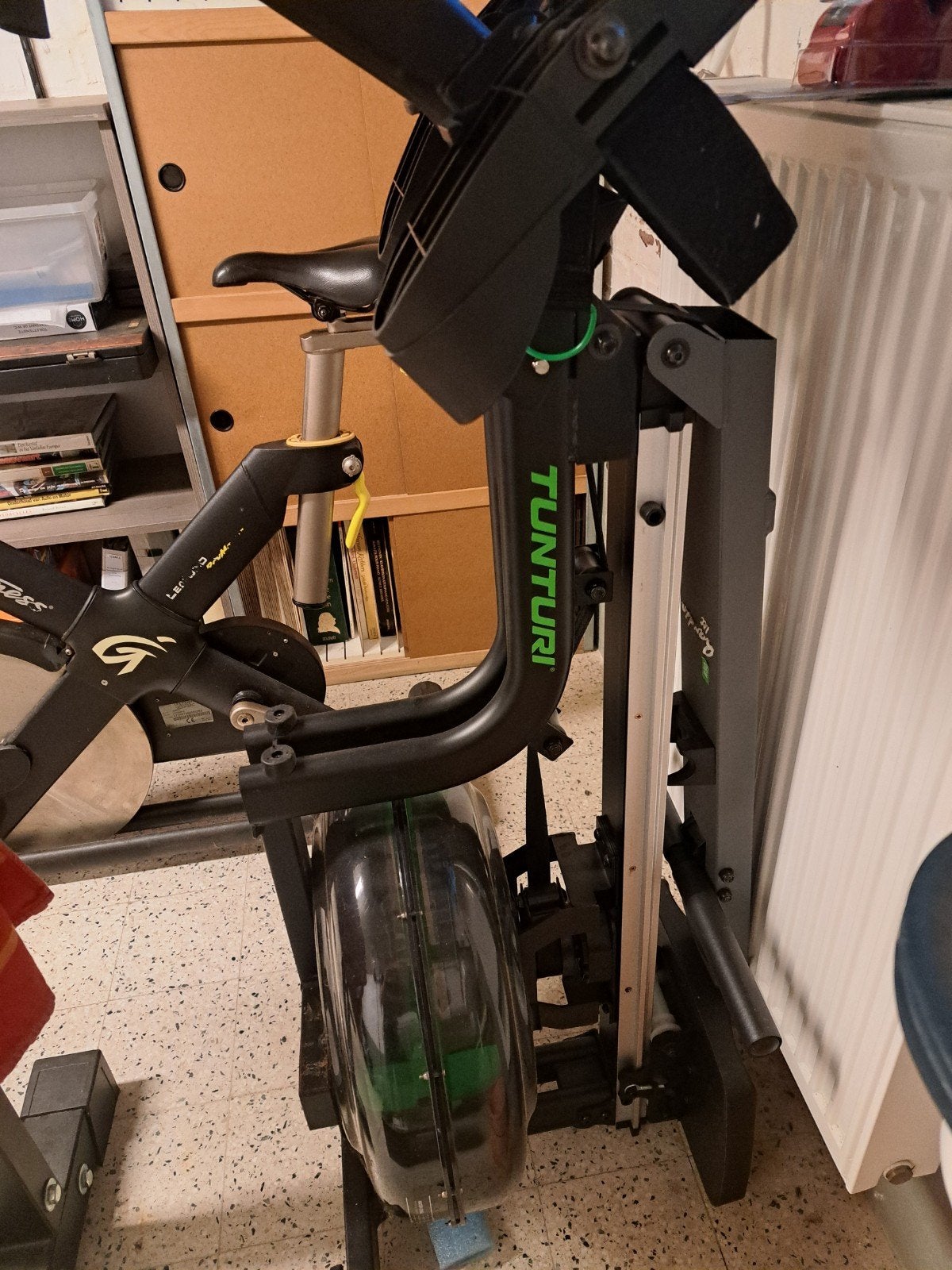 Roeitrainer compact tunturi, Ophalen