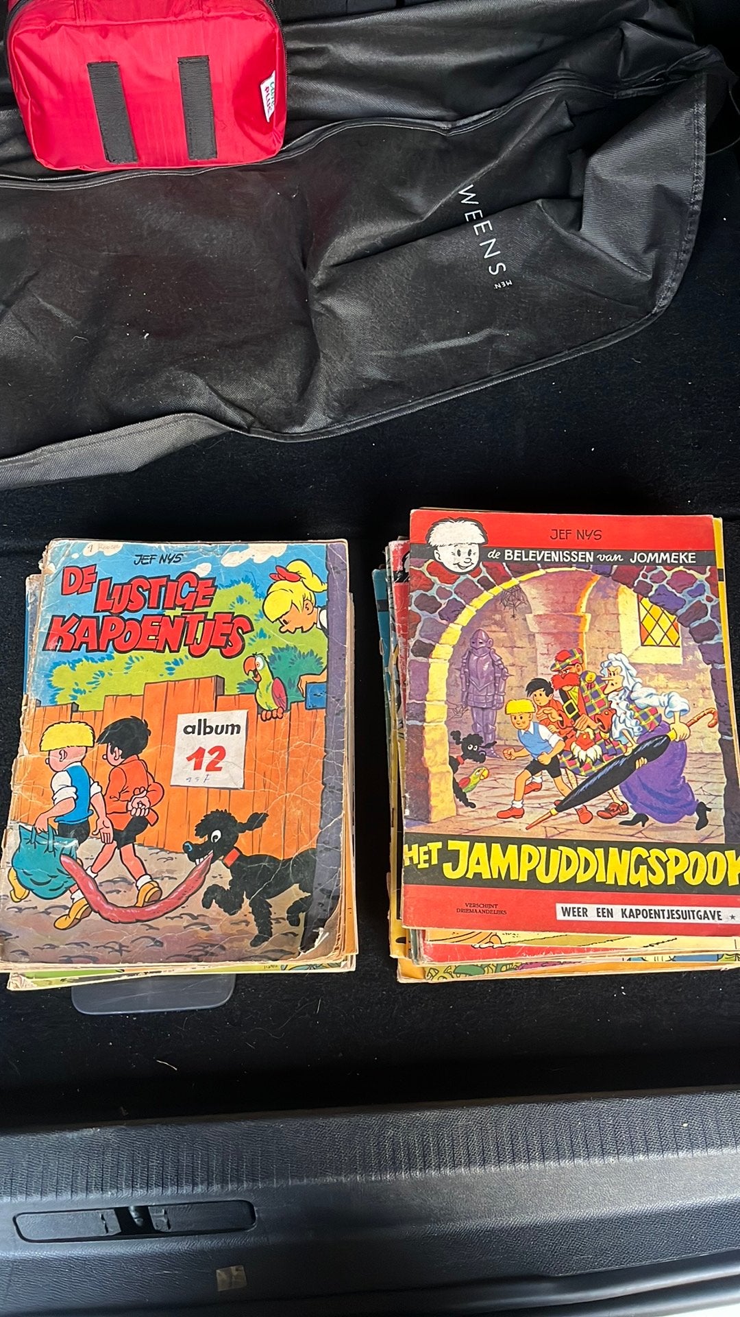 Jommeke strips + de lustige kapoentjes, Meerdere stripboeken, Ophalen, Gelezen