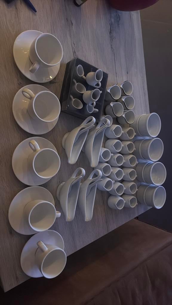 Allerlei van sauspotjes enz, Huis en Inrichting, Keuken | Servies, Ophalen, Nieuw, Kop(pen) en/of Schotel(s)