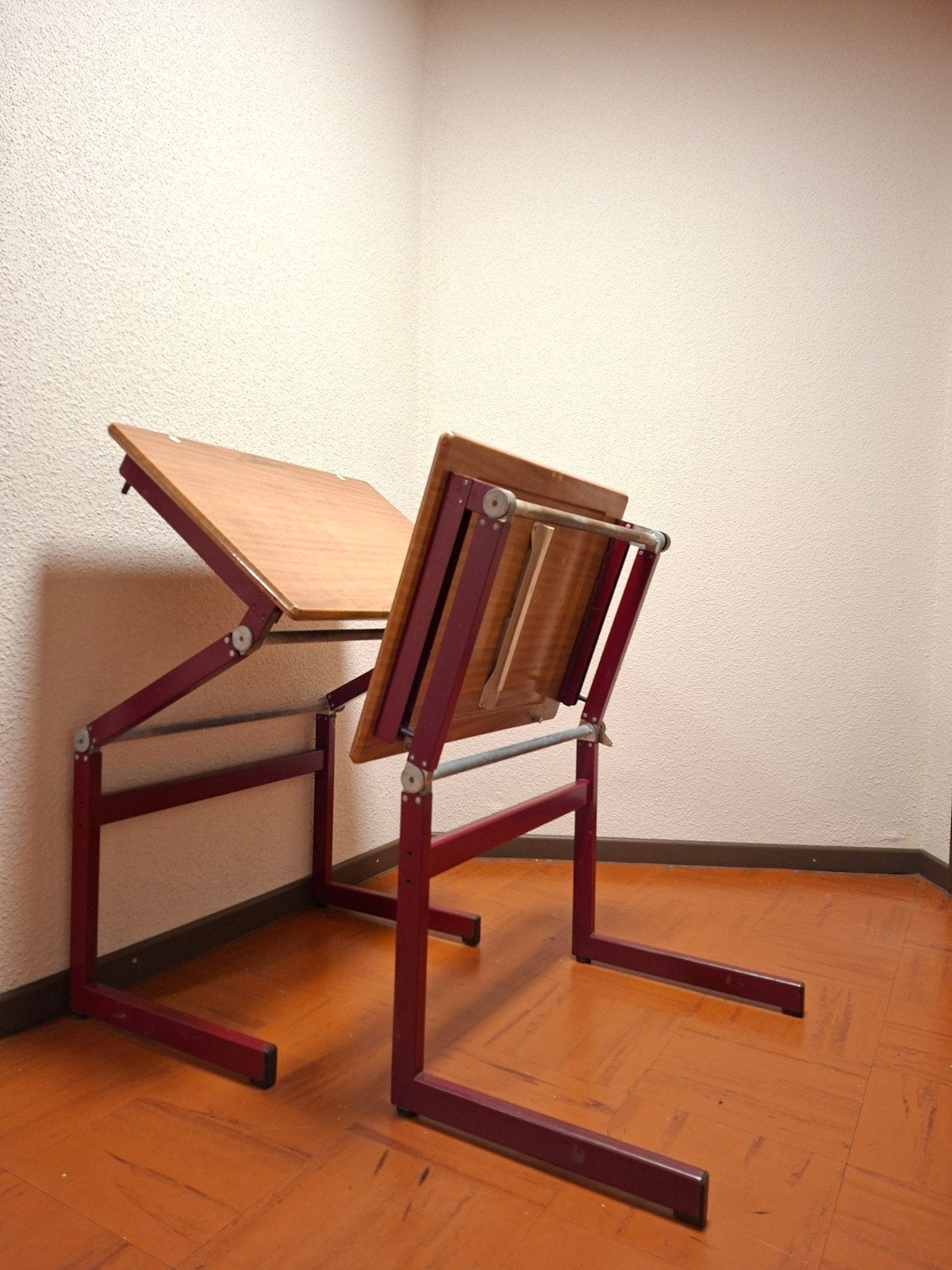 Tables à dessin, Enlèvement, Comme neuf, Moins de 130 cm, Éclairage