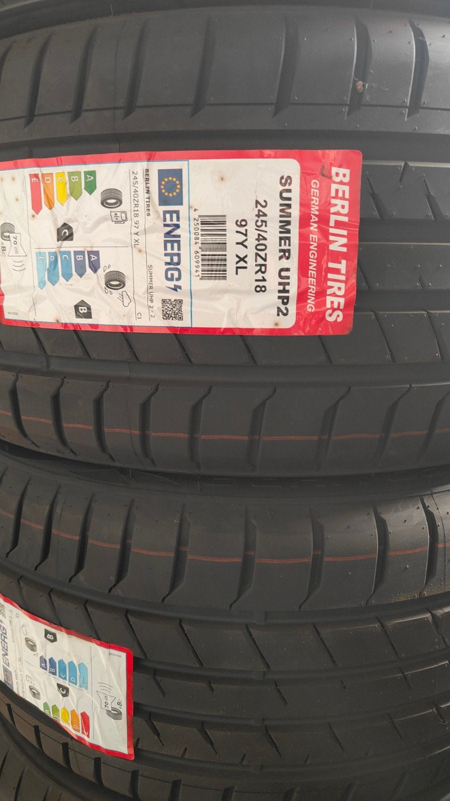 245/40r18 97y xl 80€ l'unité avec montage et équilibrage, Enlèvement ou Envoi