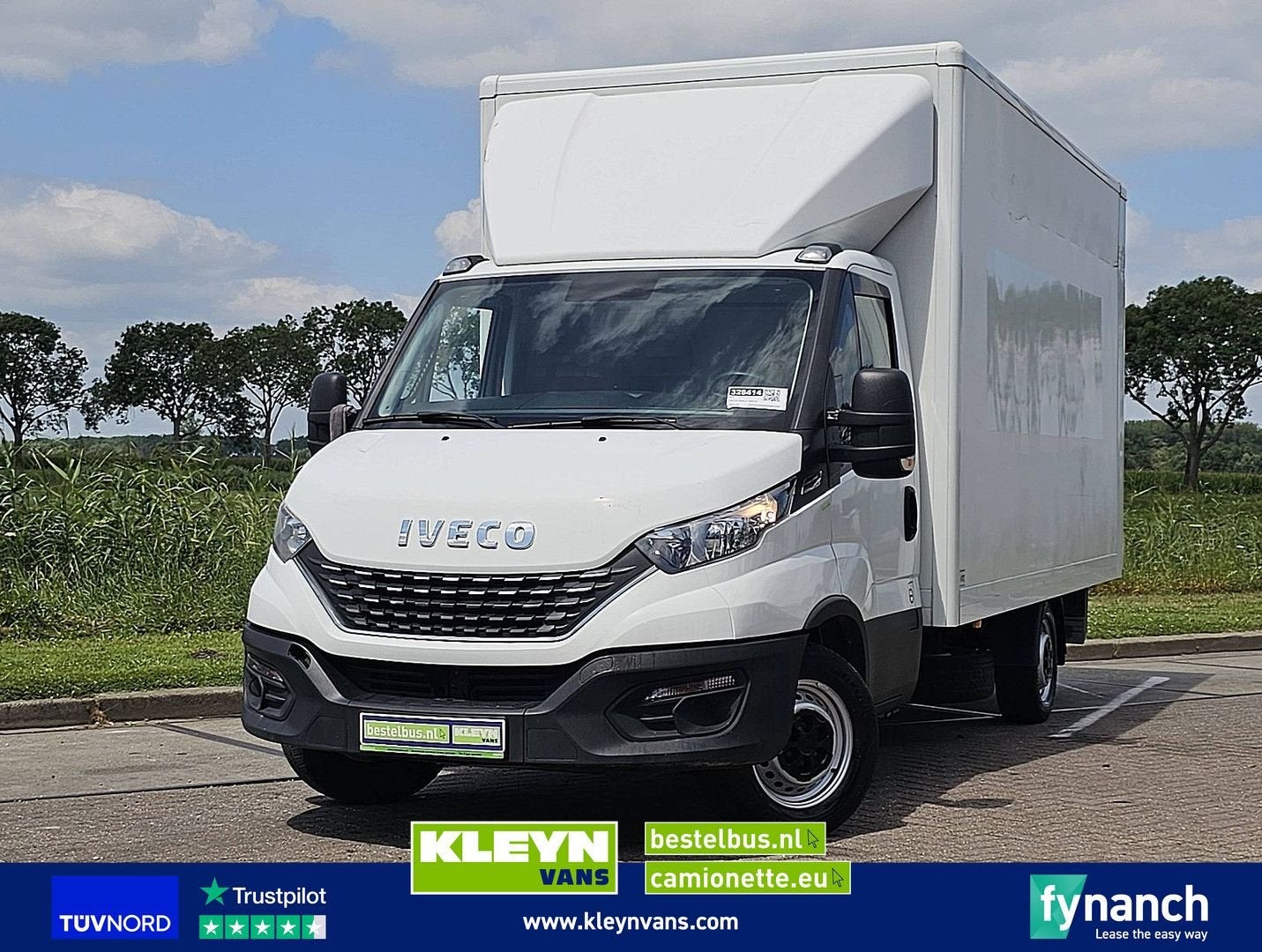 Iveco DAILY 35S14 Bakwagen Laadklep!, Auto's, Bestelwagens en Lichte vracht, Automaat, Iveco, Wit, Bedrijf