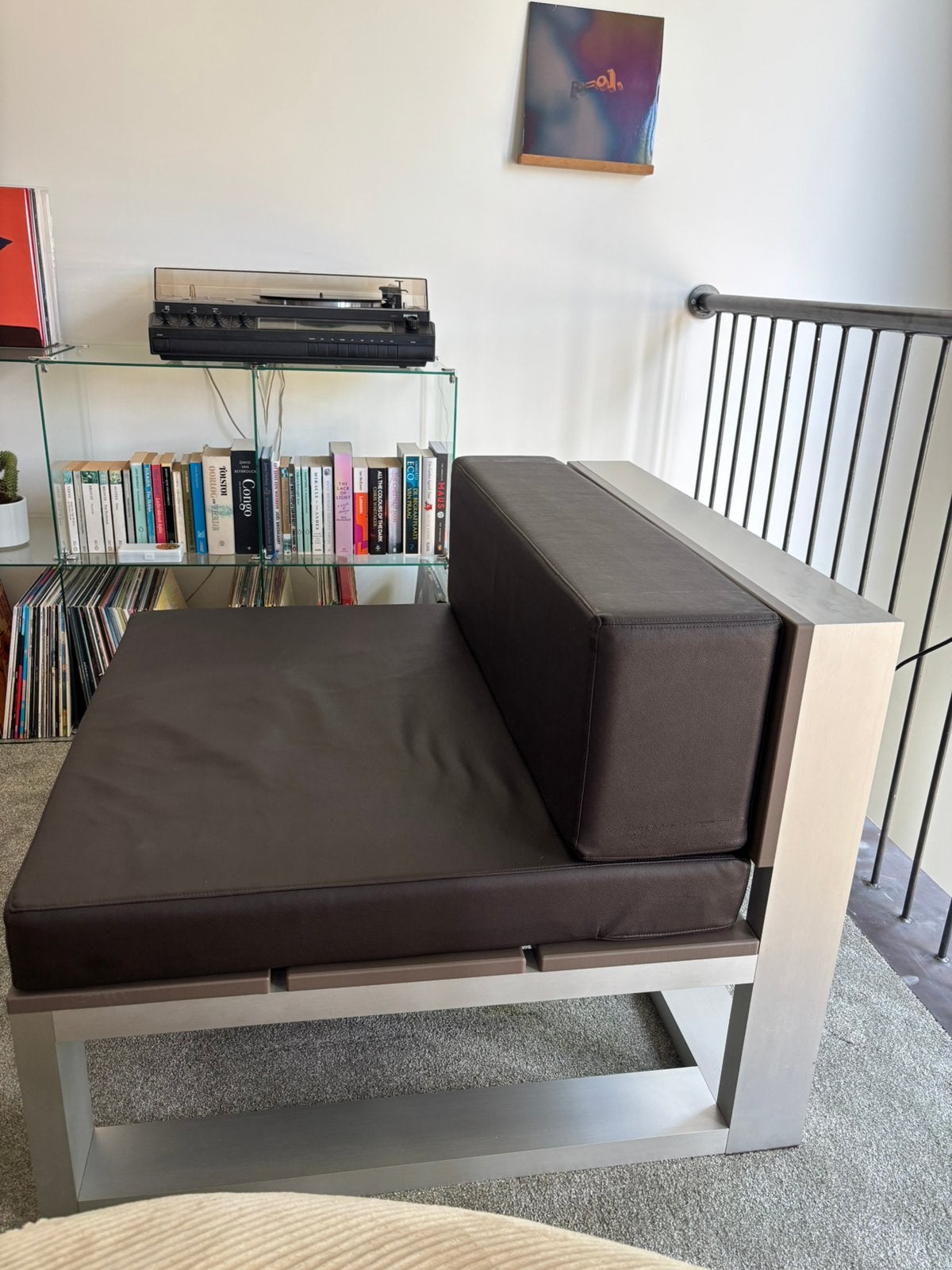 Design stoel leer en geborsteld staal, Ophalen, Zo goed als nieuw, Leer