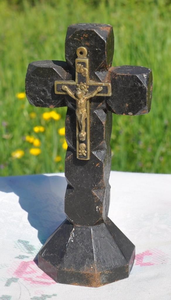 crucifix en fonte d'acier fabrication artisanale, Ophalen of Verzenden
