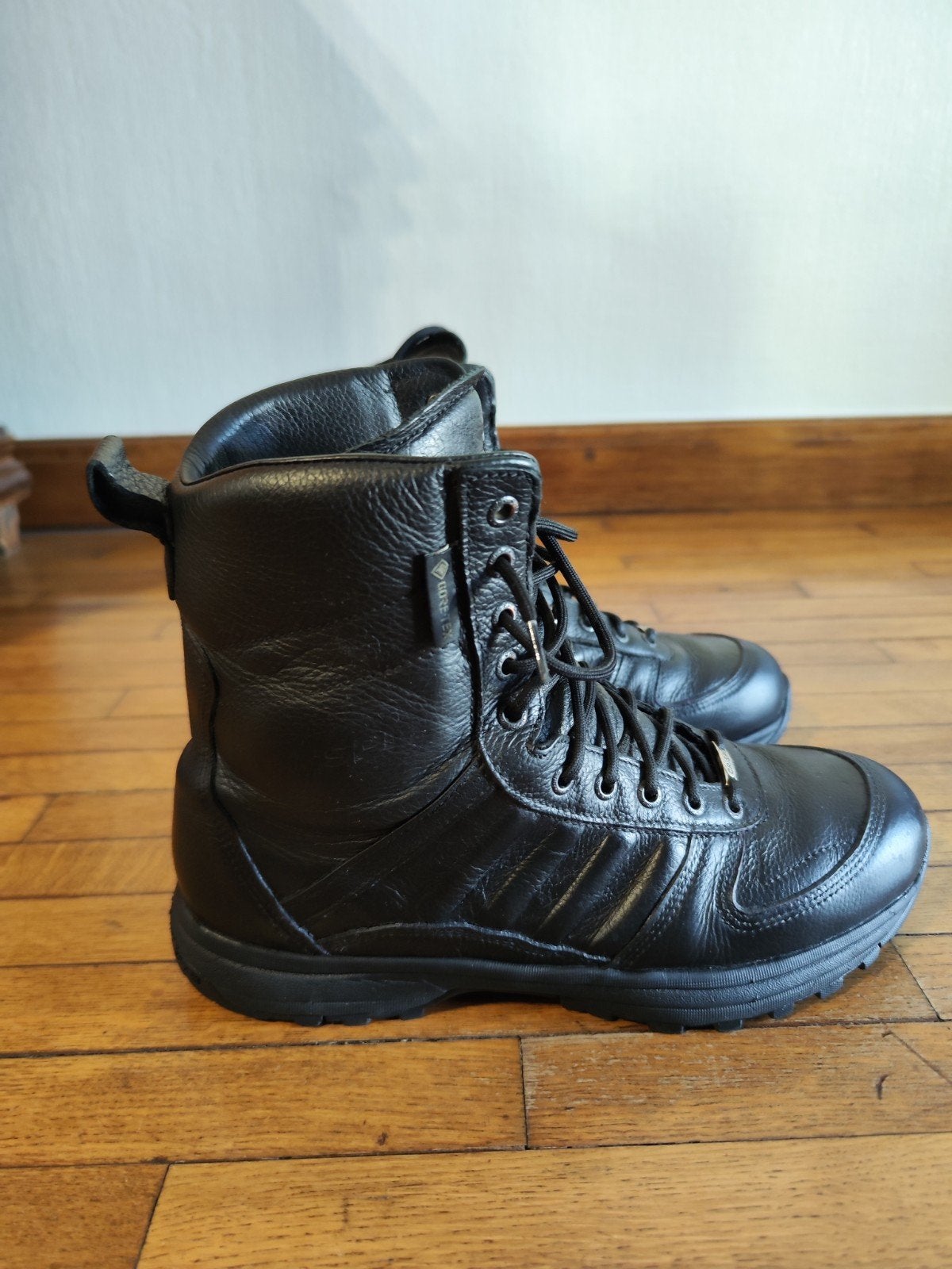 Bottines Crispi Swat Evo GTX taille 44 excellent état !!!, CRISPI, Enlèvement ou Envoi, Chaussures de travail, Comme neuf