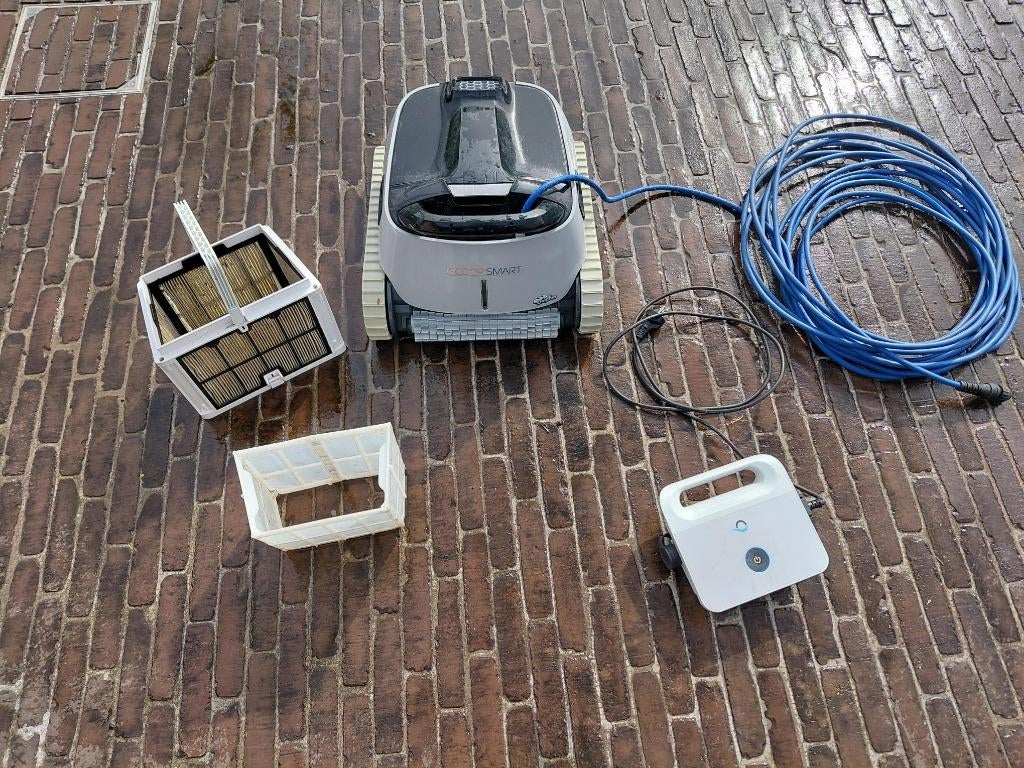 Zwembadrobot Dolphin onderdelen, Enlèvement, Utilisé, Autres types