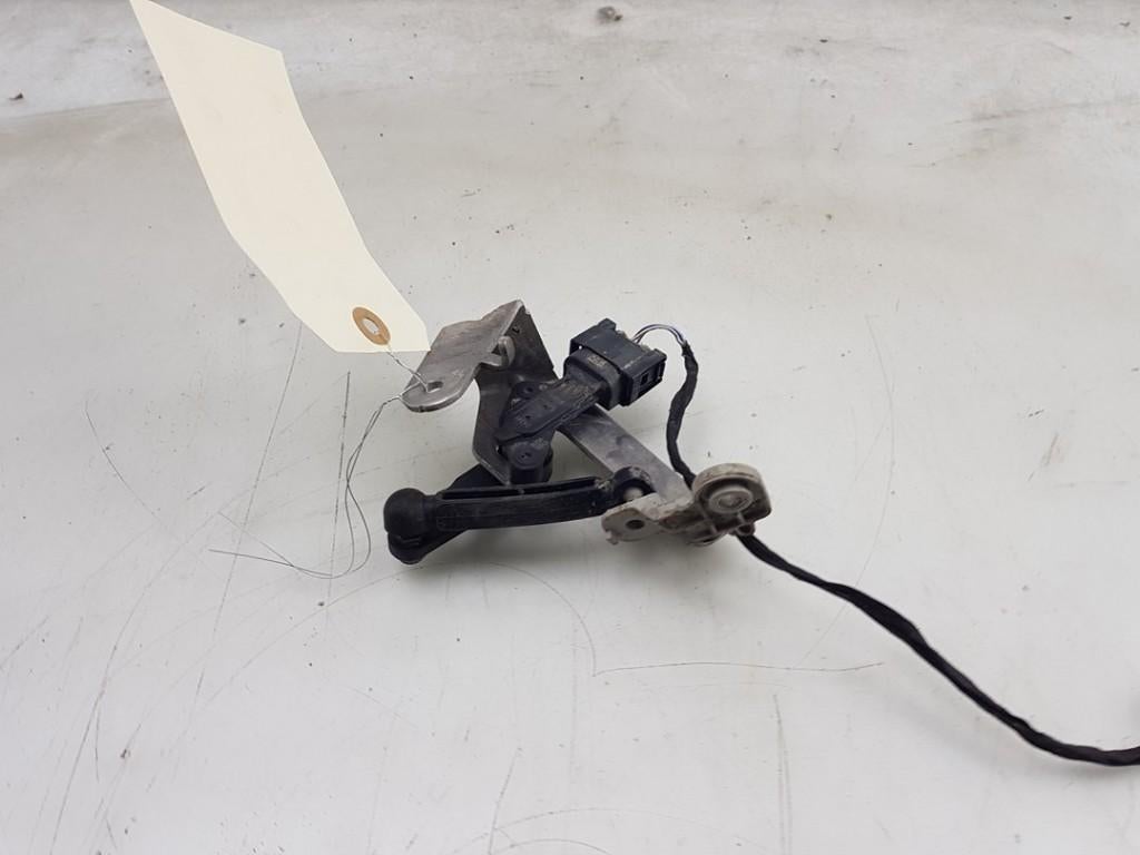 NIVEAU SENSOR X5 (G05) (|6895467|37146895467|689546702|), Gebruikt, BMW