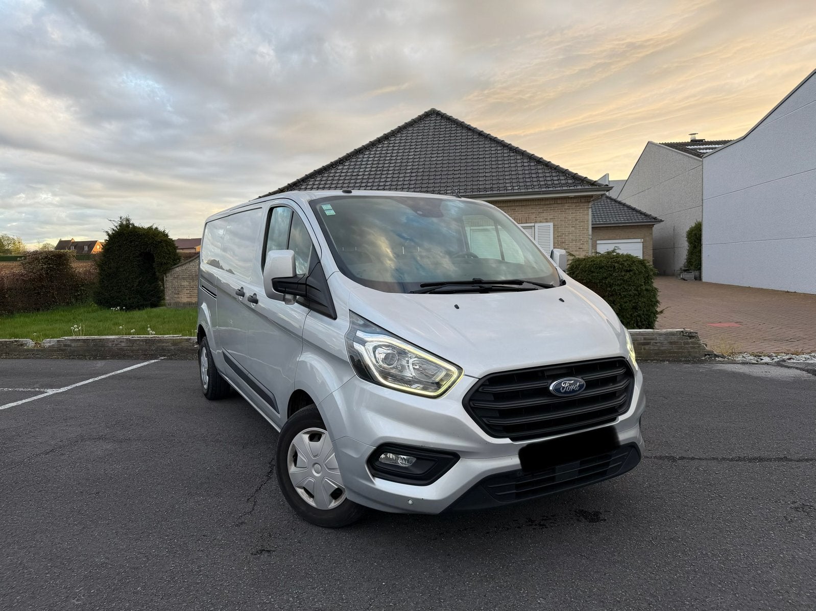 Ford Transit Custom L2 2019, Autos, Camionnettes & Utilitaires, Particulier, Ford, Diesel, Euro 6, 5 portes, Boîte manuelle, Argent ou Gris