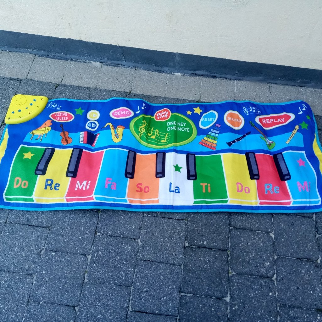 Amusant tapis d'éveil musical, Ophalen of Verzenden, Zo goed als nieuw, Overige typen, Met geluid
