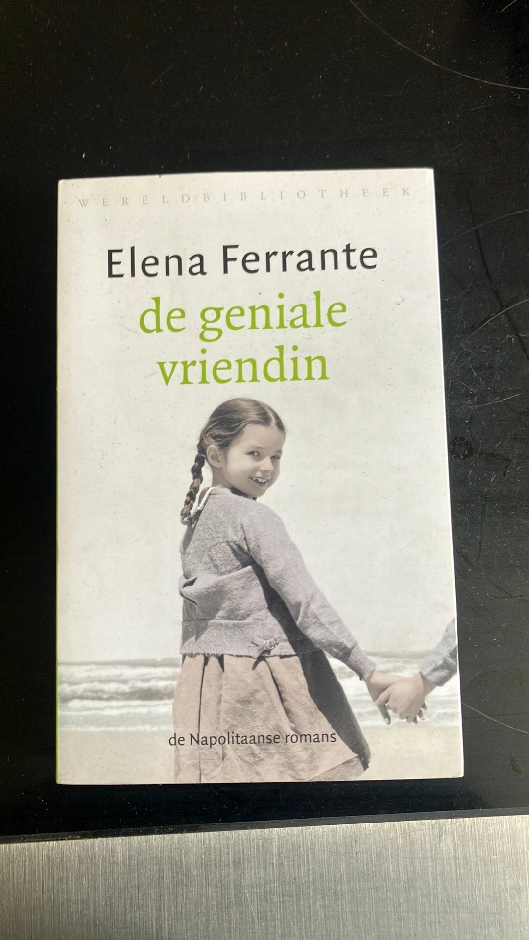 Elena Ferrante - De geniale vriendin, Ophalen, Elena Ferrante