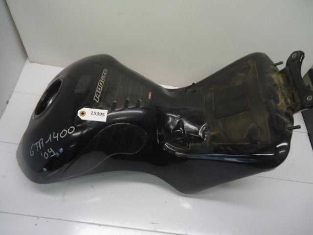 GTR1400 2010 - 2016 Kawasaki Benzinetank D1-32266, Motoren