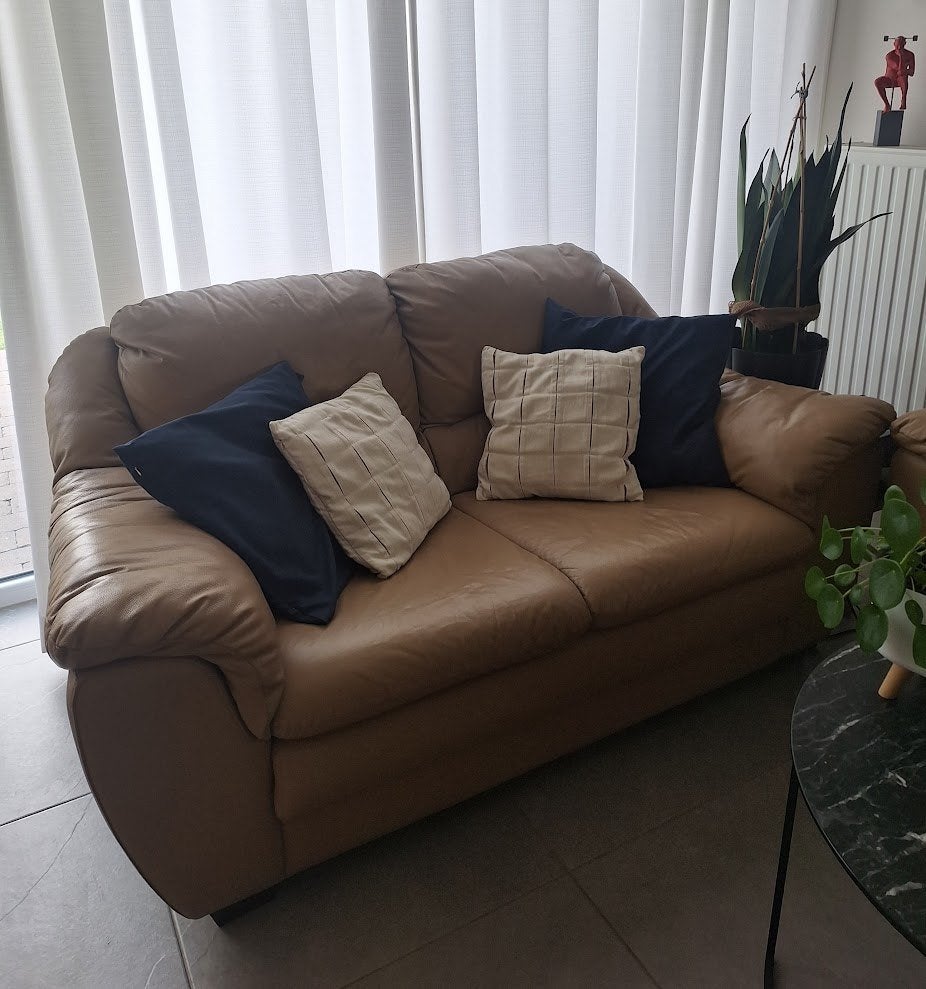 Siège 2 places en cuir de veau, Maison & Meubles, Moins de 75 cm, Moins de 150 cm, Banc droit, Enlèvement