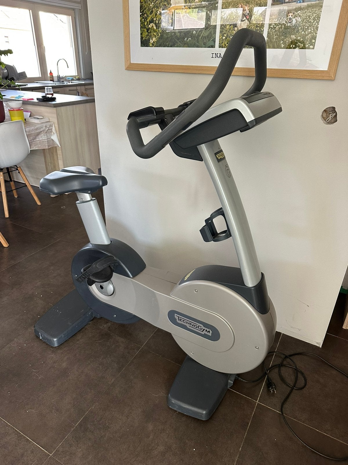 Hometrainer technogym bike new exc 700tv dvb-t, Sport en Fitness, Fitnessapparatuur, Zo goed als nieuw, Hometrainer, Benen, Ophalen