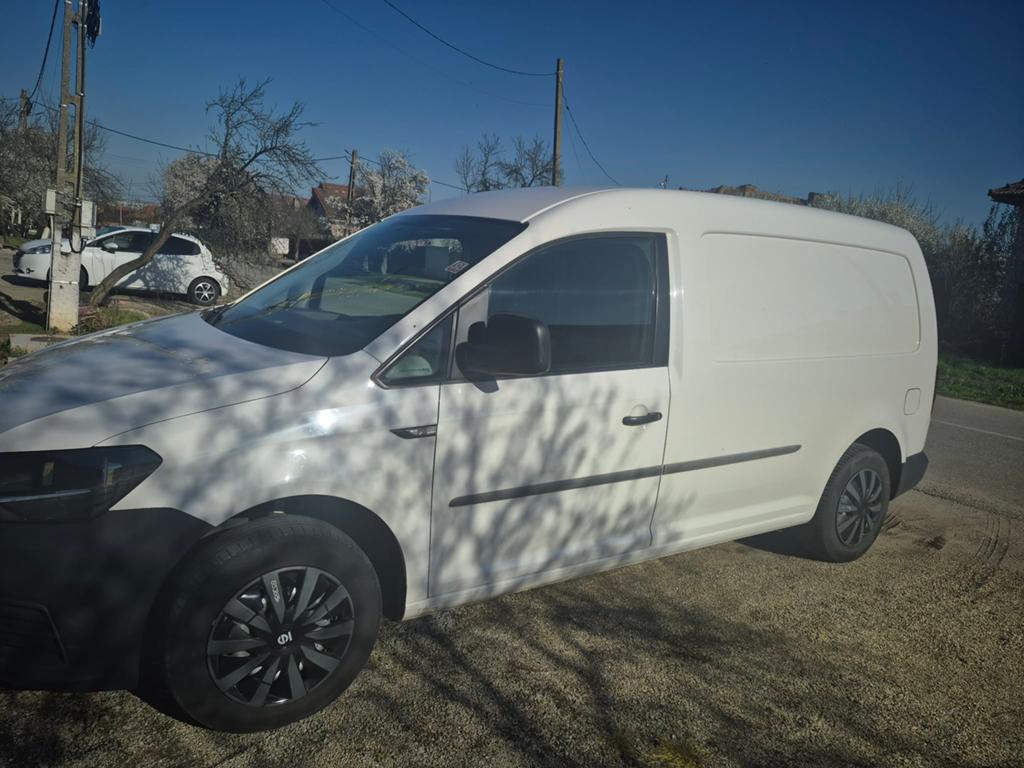 Ik verkoop of ruil een auto met 4-5 accessoires., Auto's, Volkswagen, Voorwielaandrijving, 75 kW, 4 cilinders, Wit