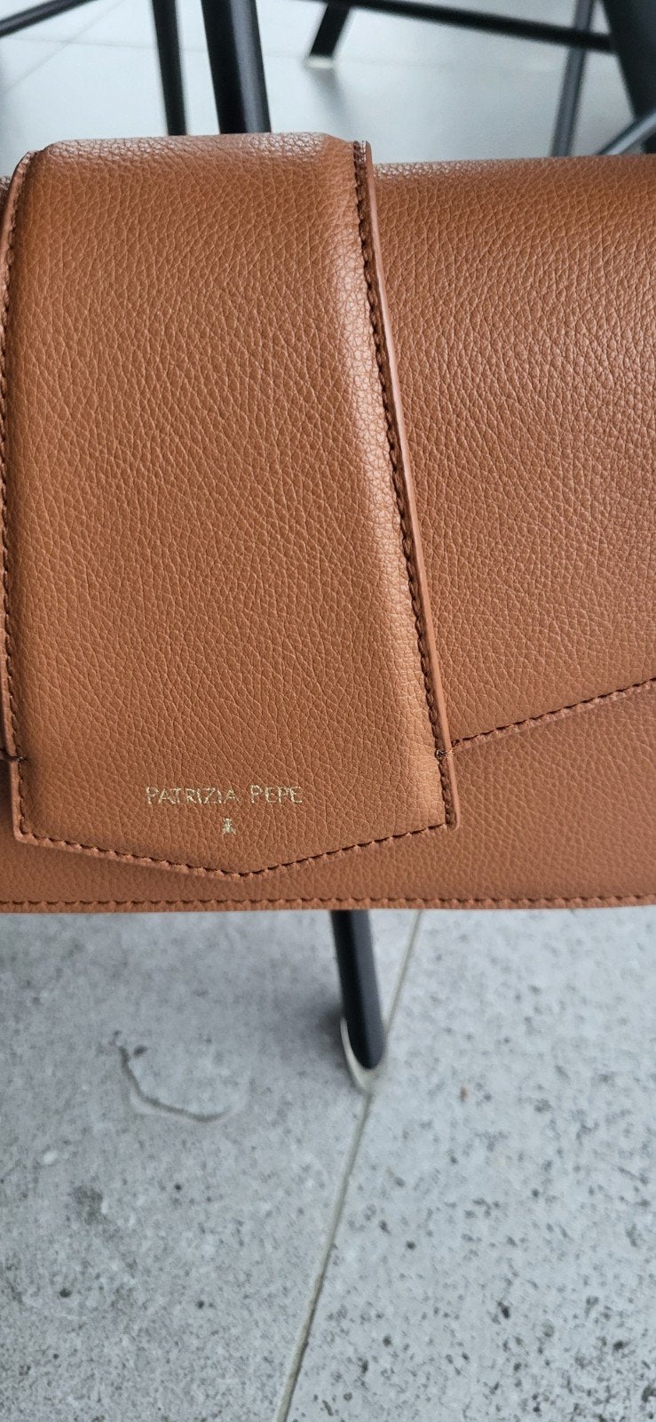 Handtas patrizia Pepe, valentino, coccinelle, Handtassen en Accessoires, Tassen | Damestassen, Ophalen, Handtas