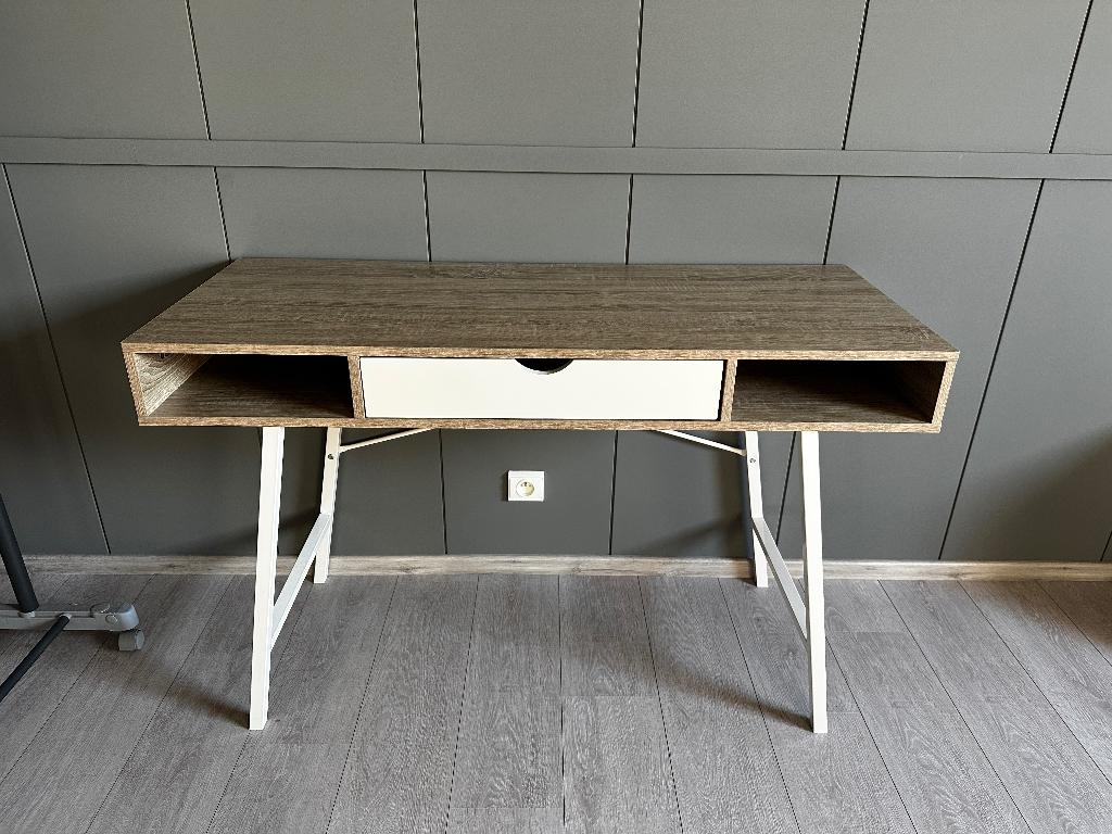 Bureau, Huis en Inrichting, Bureaus, Ophalen, 120 cm, 48 cm, Zo goed als nieuw