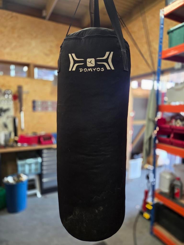 Bokszak, Enlèvement, Sac de boxe