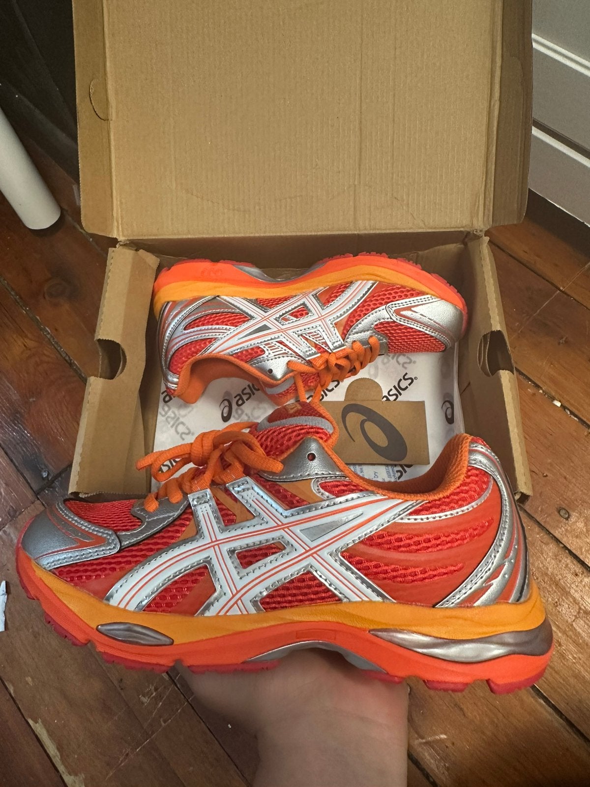 Asics Sekiran, Nieuw, Oranje, Ophalen of Verzenden, Sneakers