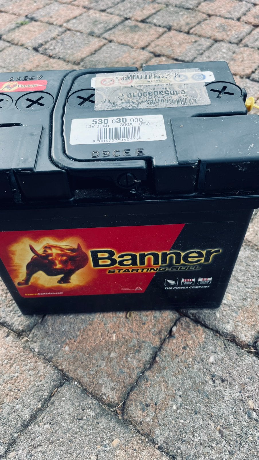Nouvelle batterie Banner Starting Bull 12V 30Ah 300A, Autos : Pièces & Accessoires, Enlèvement, Neuf
