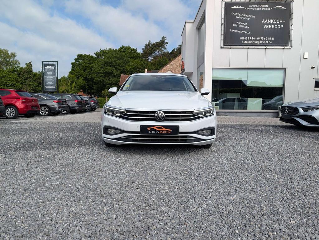 Volkswagen Passat Variant SW 2.0 TDi SCR DSG | TREKHAAK | CA, Gebruikt, 4 cilinders, Wit, Bedrijf