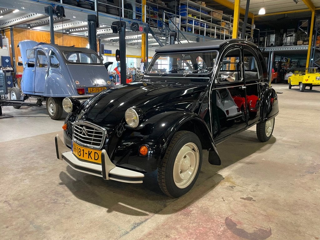 Citroën 2CV 6 Special, Autos, Oldtimers & Ancêtres, Achat, 600 cm³, 4 portes, Entreprise