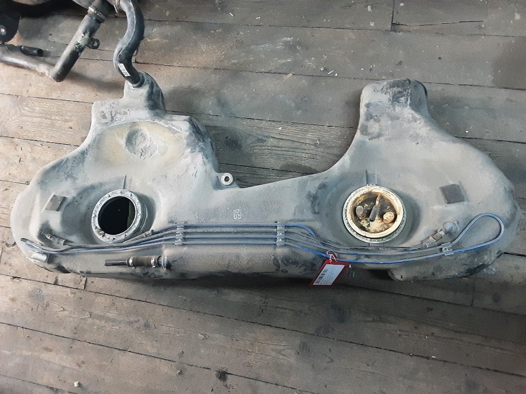 BRANDSTOFTANK BMW 3 serie (E46 / 4) (01-1997/05-2005), Gebruikt, BMW, Petuelring 130
80809  München, DE, Bayerische Motoren Werke AG