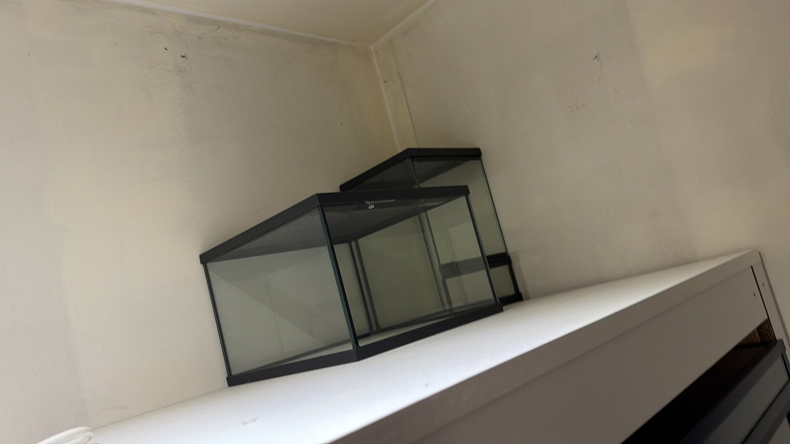 2 nieuwe terrariums te koop, Dieren en Toebehoren, Ophalen