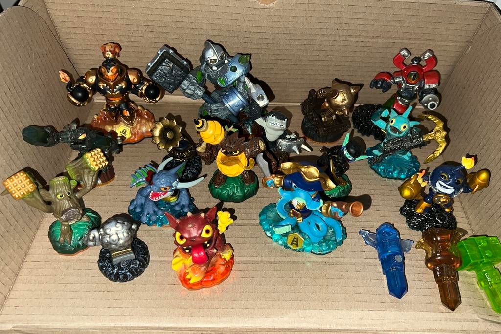 skylanders swap force + trap team, Consoles de jeu & Jeux vidéo, Jeux | Autre, 1 joueur, À partir de 12 ans, Comme neuf, Autres genres