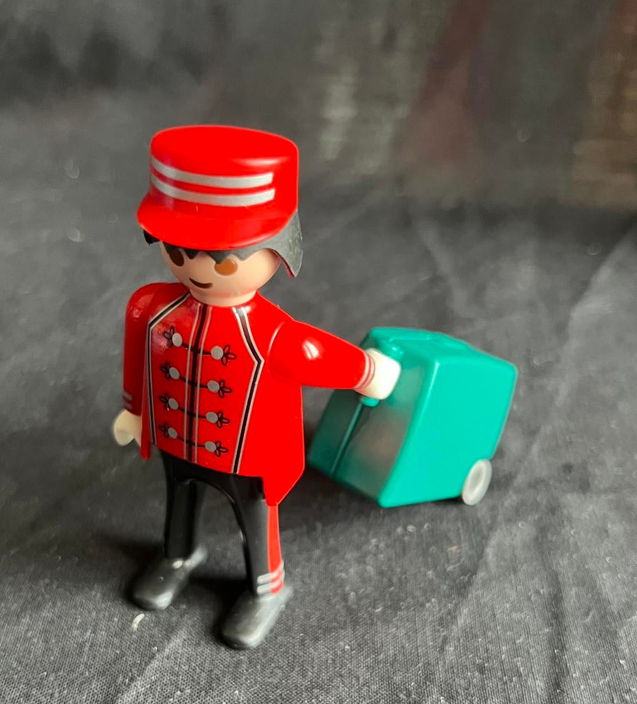 Playmobil | bellboy | Kofferjongen | Mystery Serie 16, Ophalen of Verzenden, Zo goed als nieuw