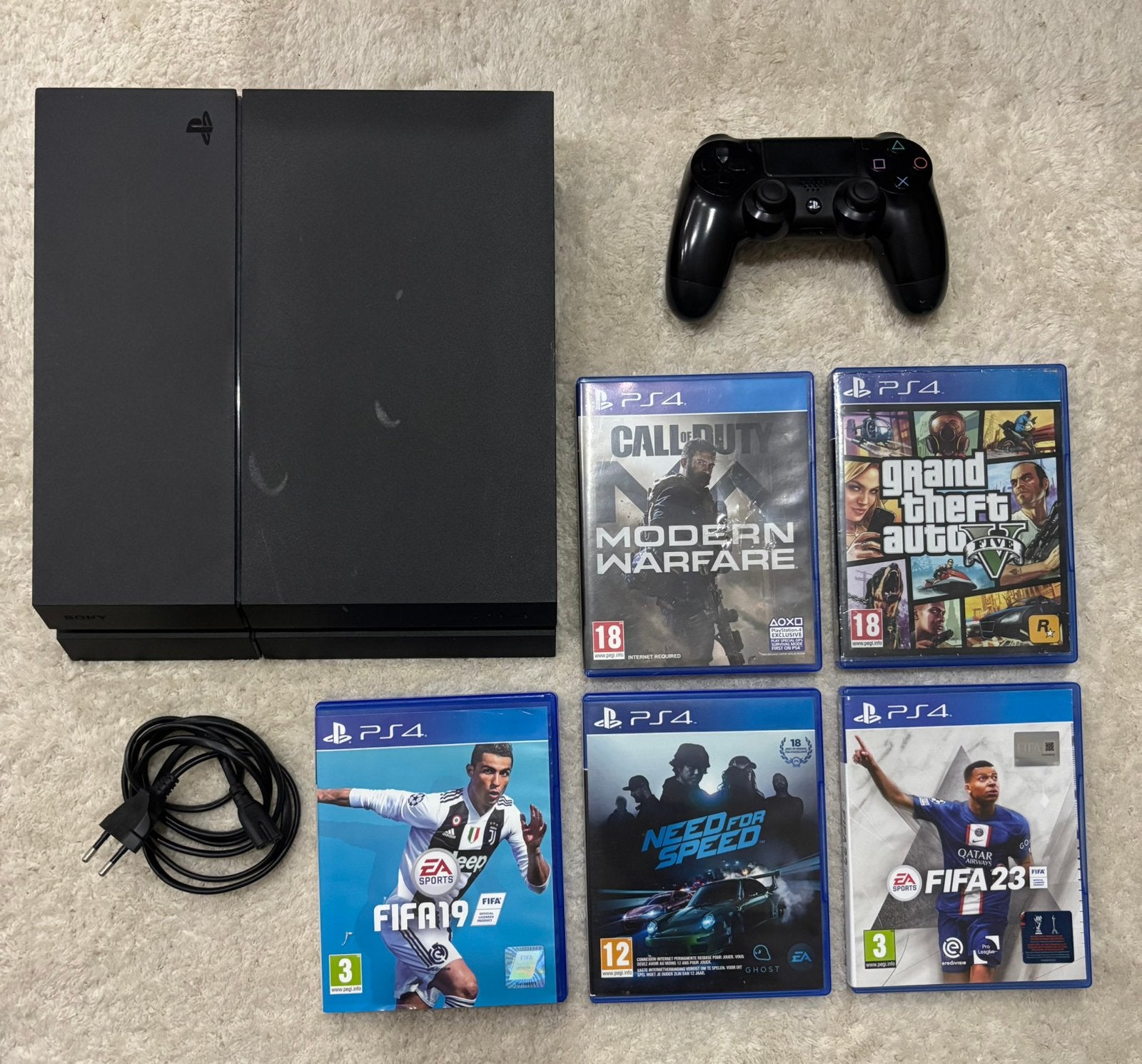 Playstation 4 + 5 CD, 500 GB, Enlèvement ou Envoi, Avec 1 manette, Utilisé